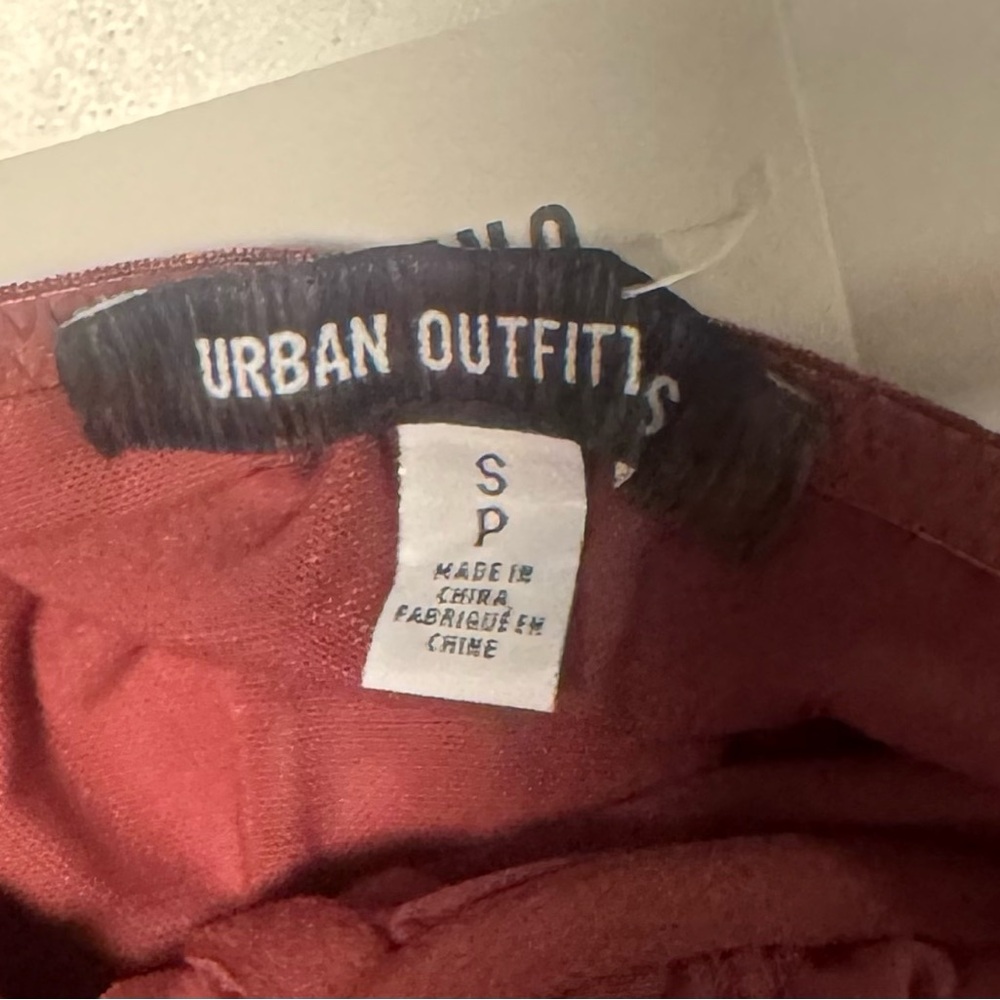 Urban Outfitters Maroon Lace Chemise - Picture 4 of 5